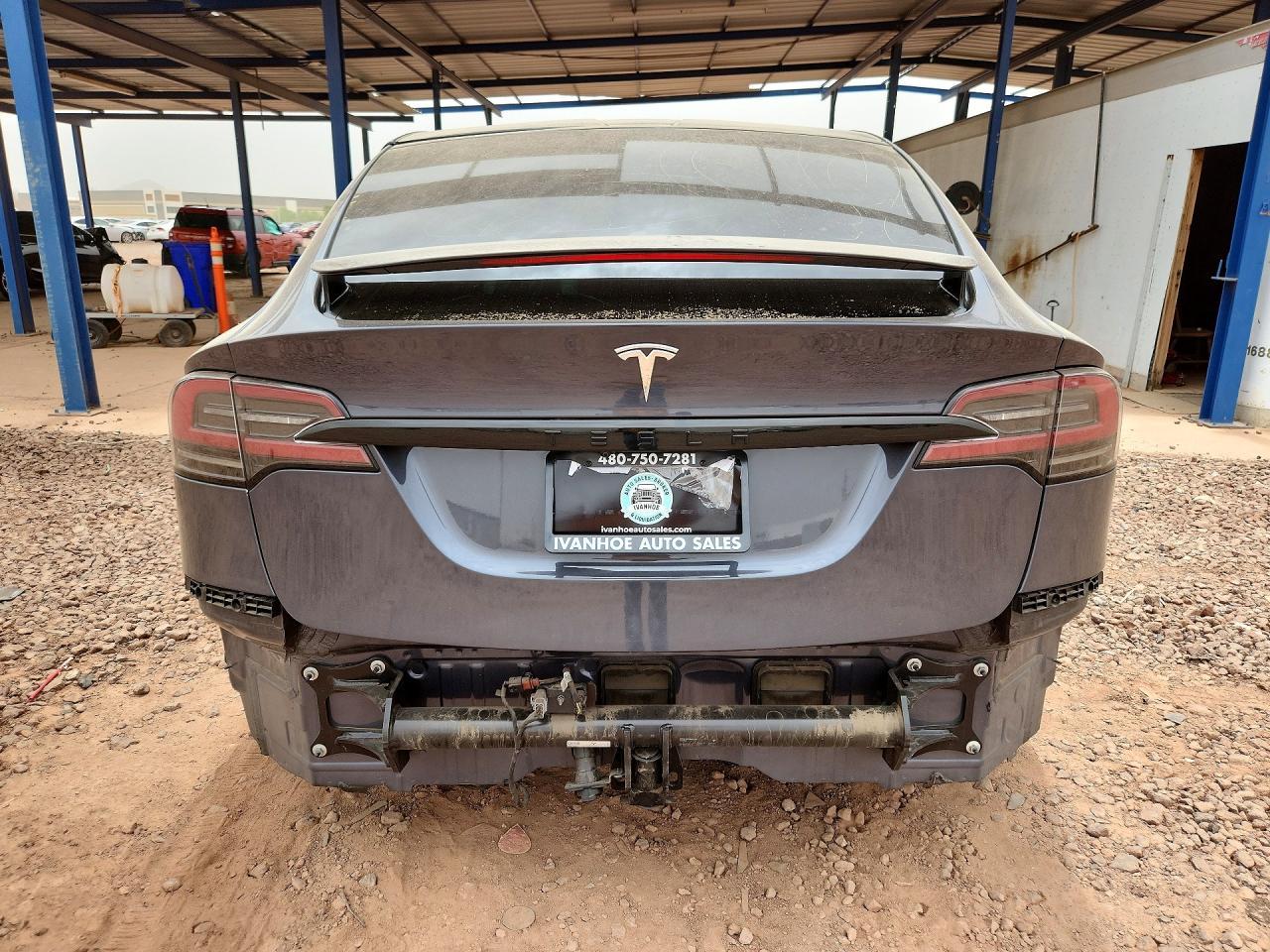 2022 Tesla Model X - Фото 6