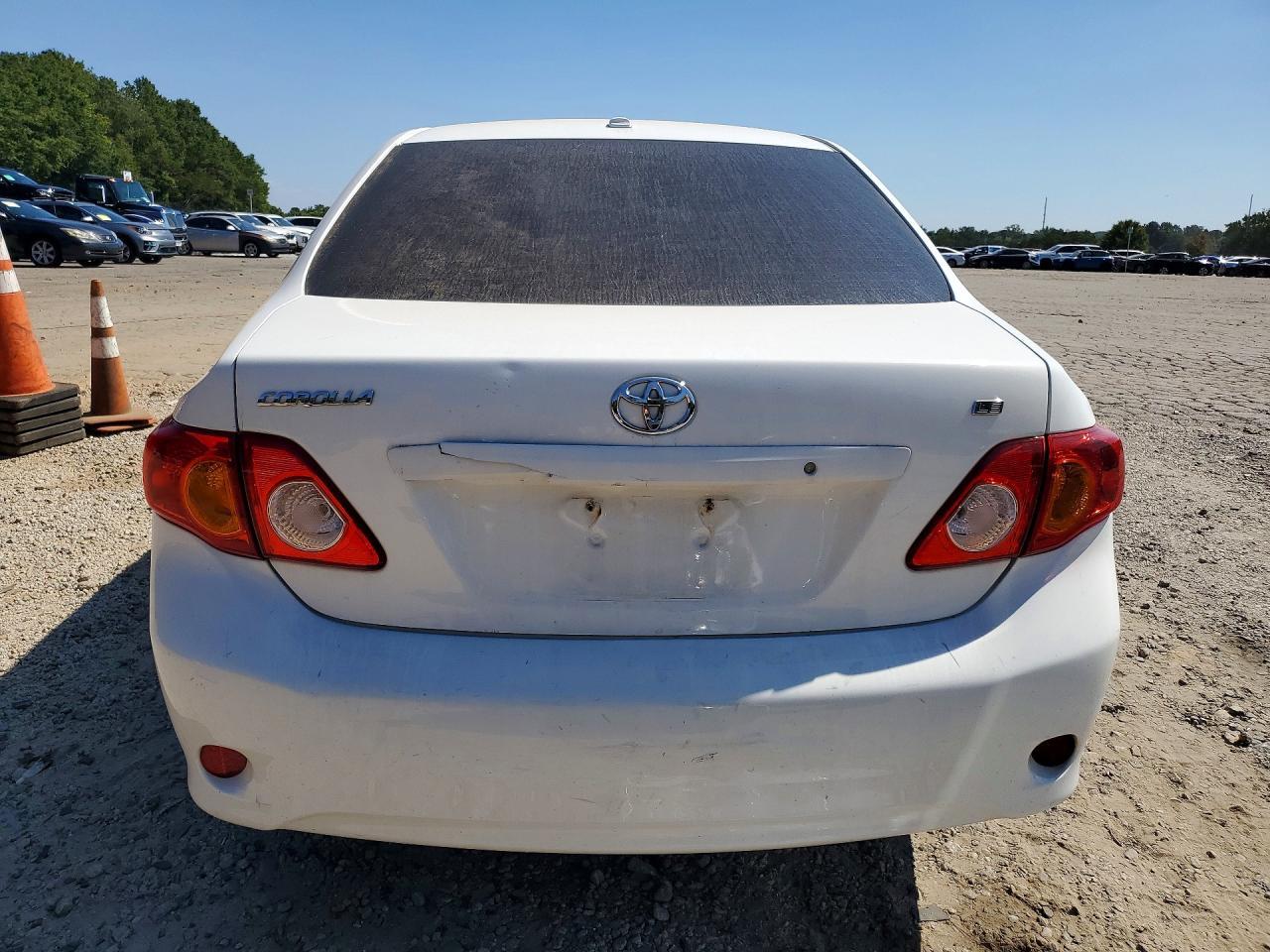 2010 Toyota Corolla Le - Фото 6