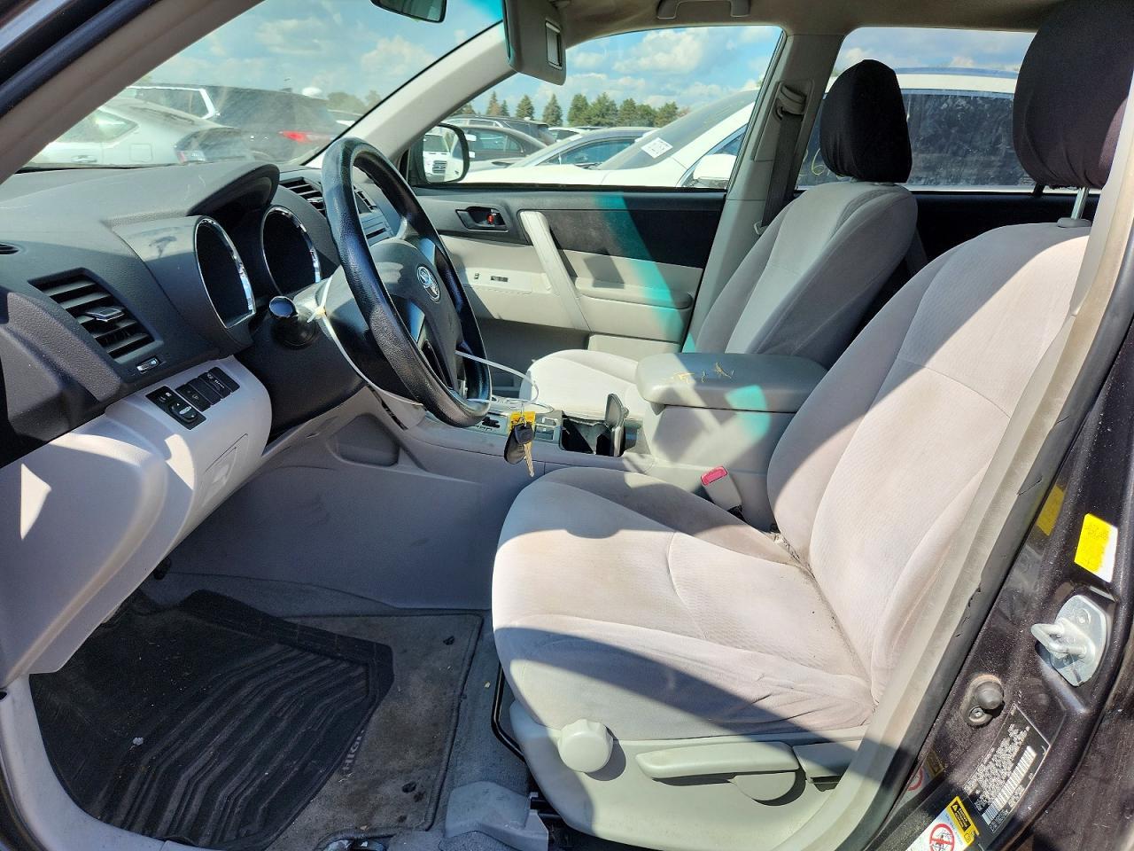 2010 Toyota Highlander Base - Фото 7