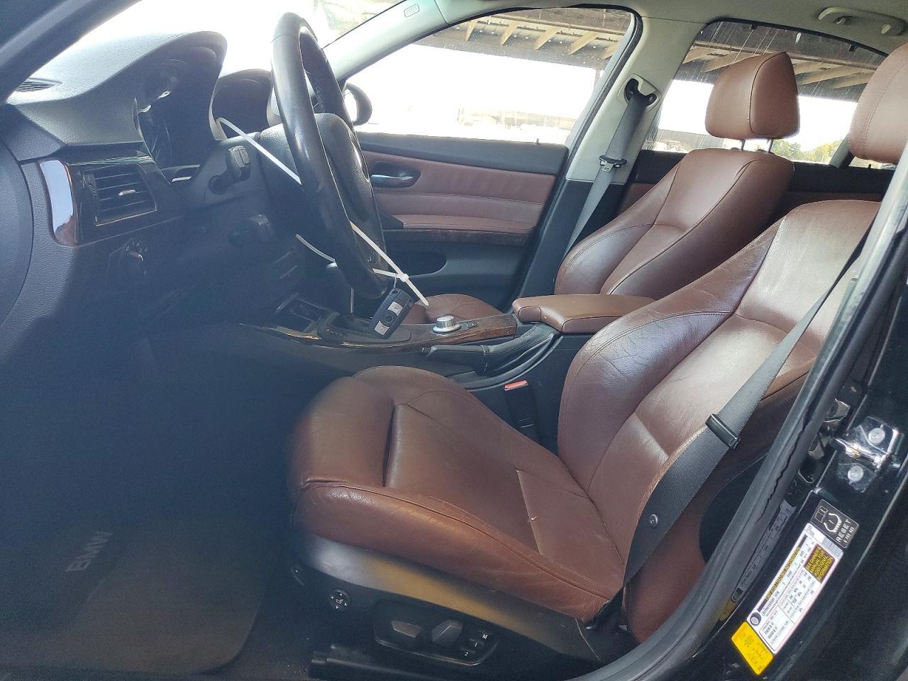 2006 BMW 325 I - Image 7