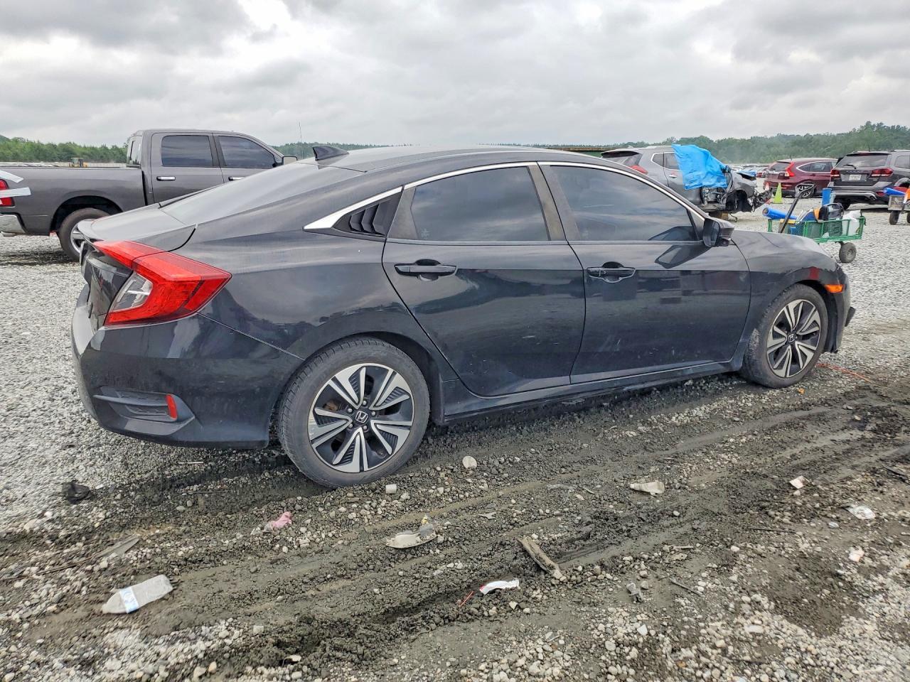 2017 Honda Civic Ex - Фото 3