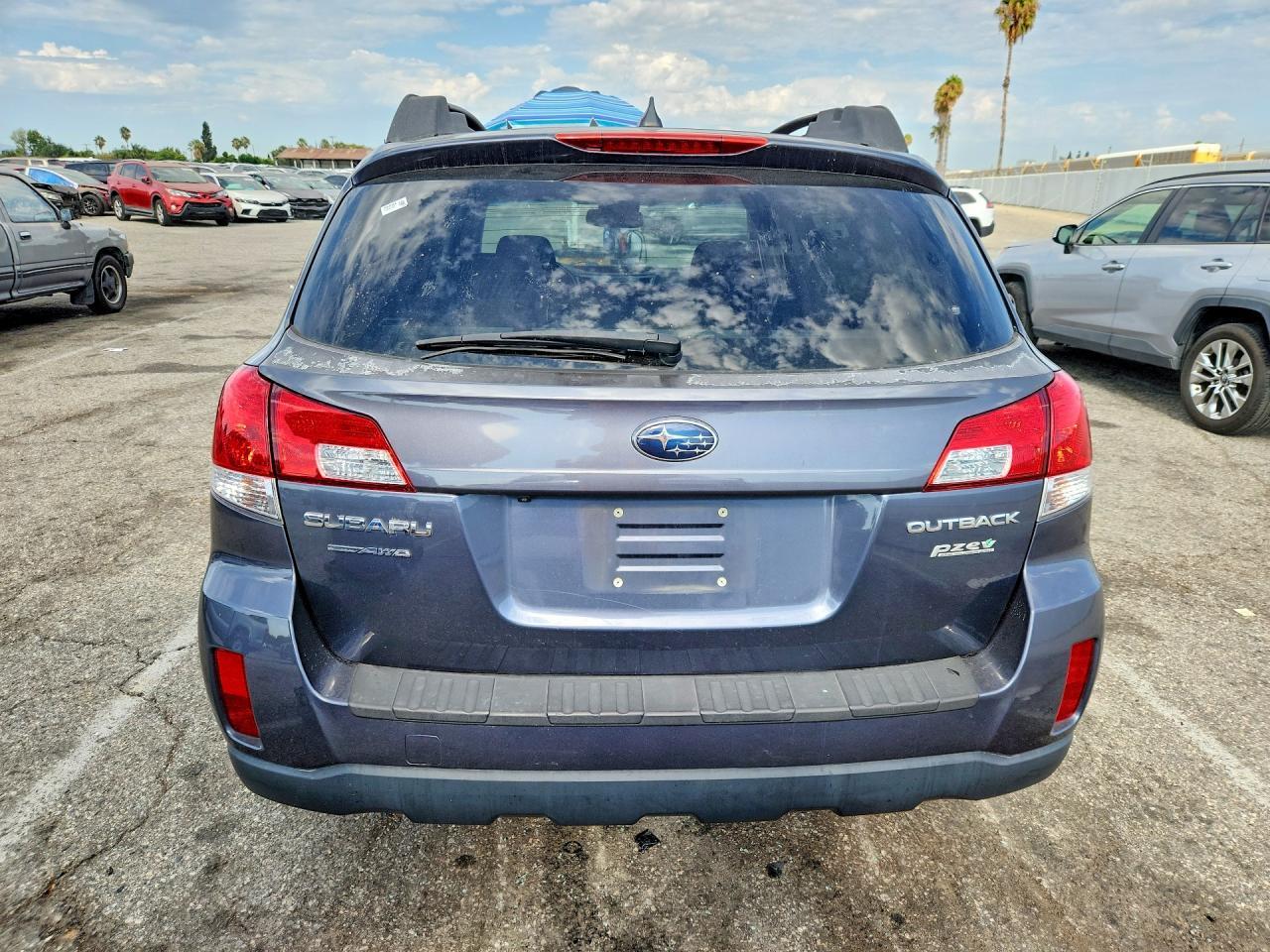 2014 Subaru Outback 2.5I Premium - Фото 6