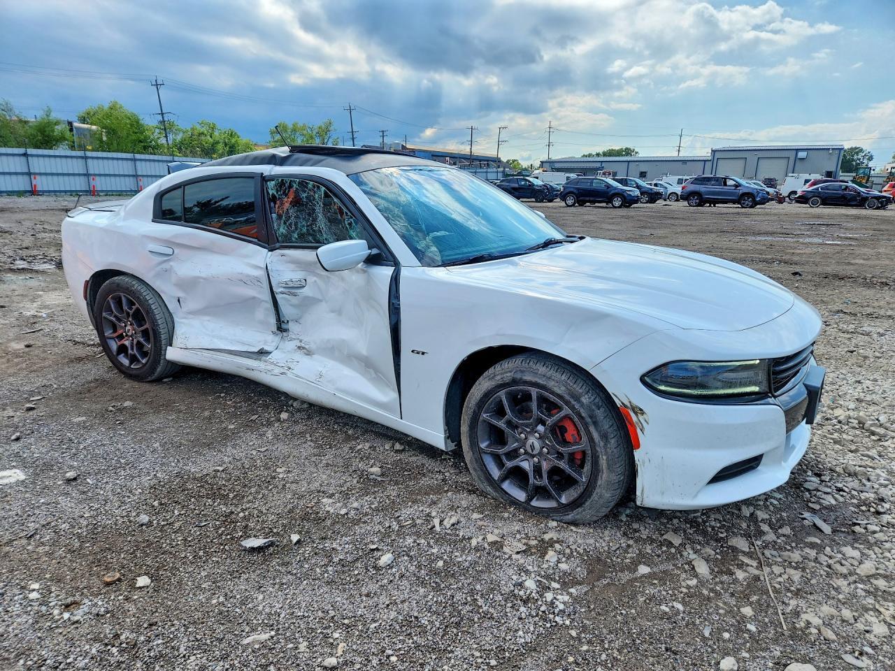 2018 Dodge Charger Gt - Image 4
