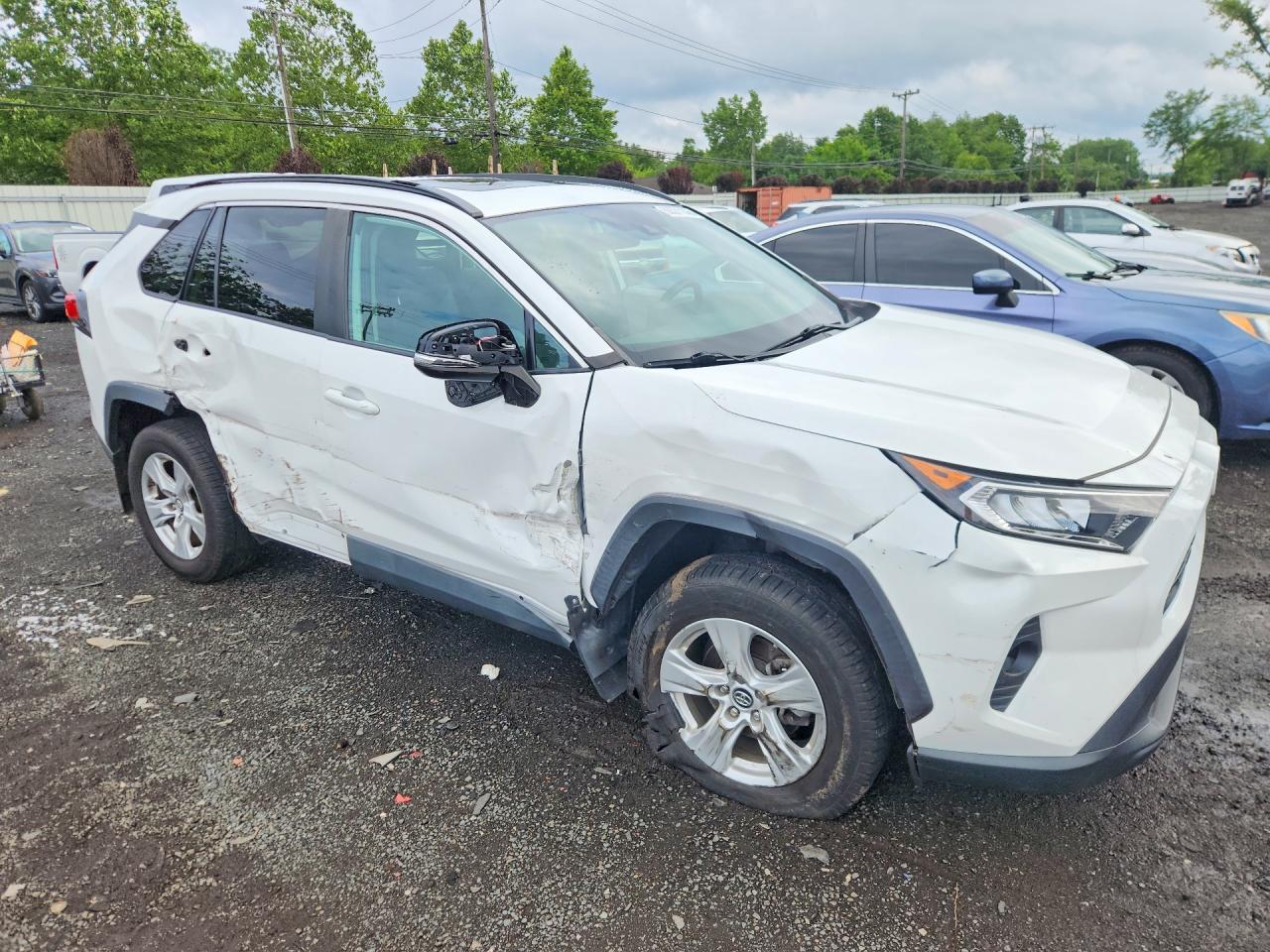 2019 Toyota Rav4 Xle - Фото 4
