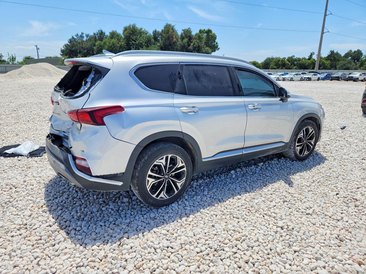 2019 Hyundai Santa Fe Limited 2.0T - Фото 3