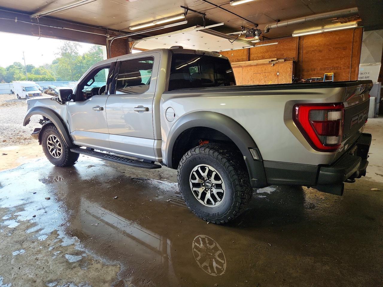 2023 Ford F150 Raptor - Фото 2