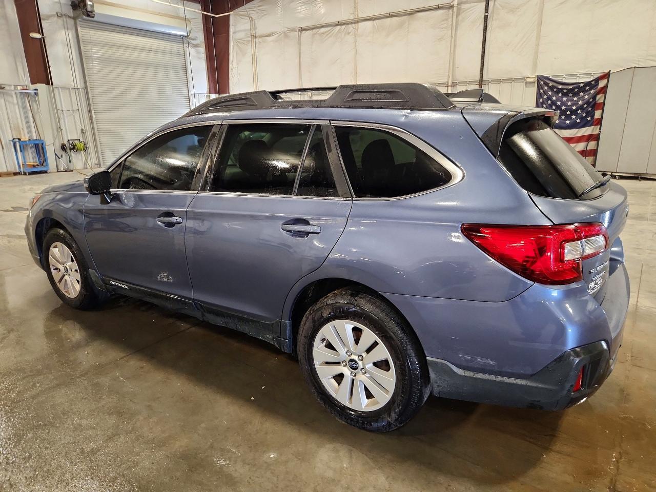 2018 Subaru Outback 2.5I Premium - Фото 2