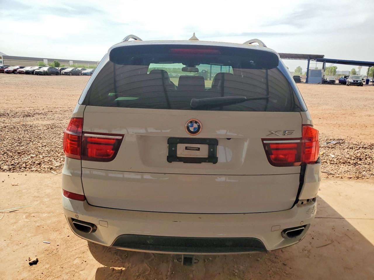 2012 BMW X5 xDrive50I - Image 6