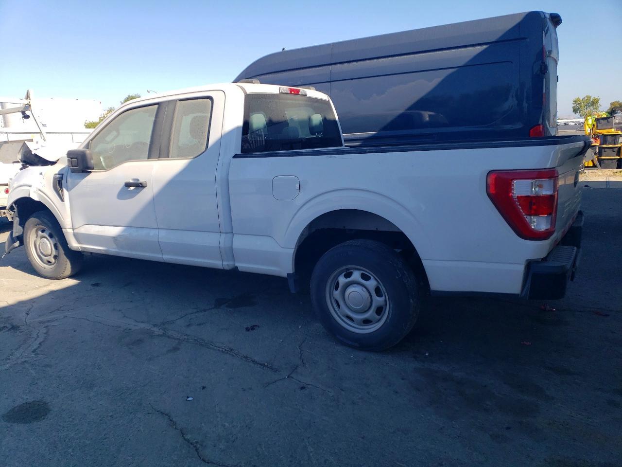 2022 Ford F150 - Фото 2