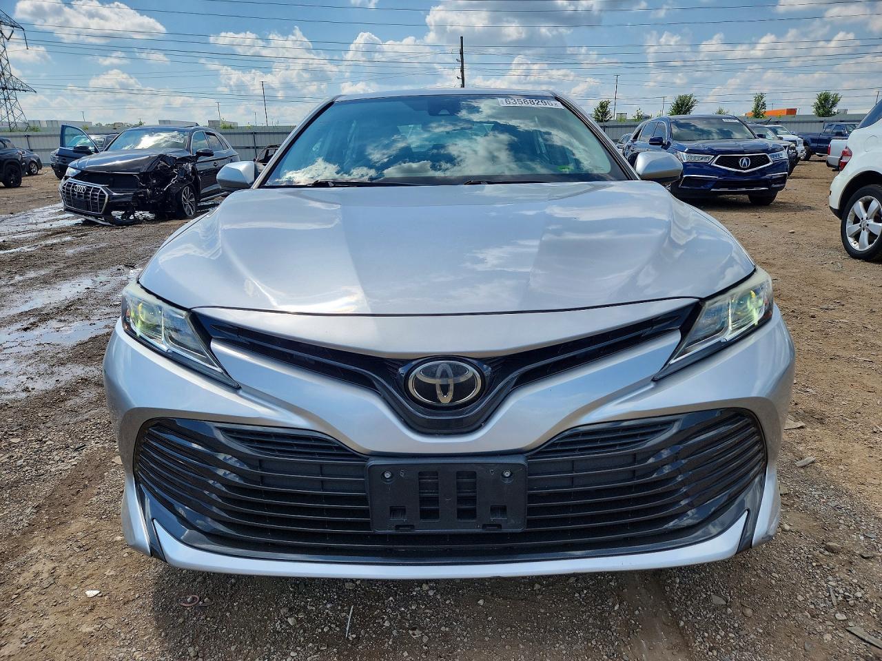 2019 Toyota Camry Le - Image 5