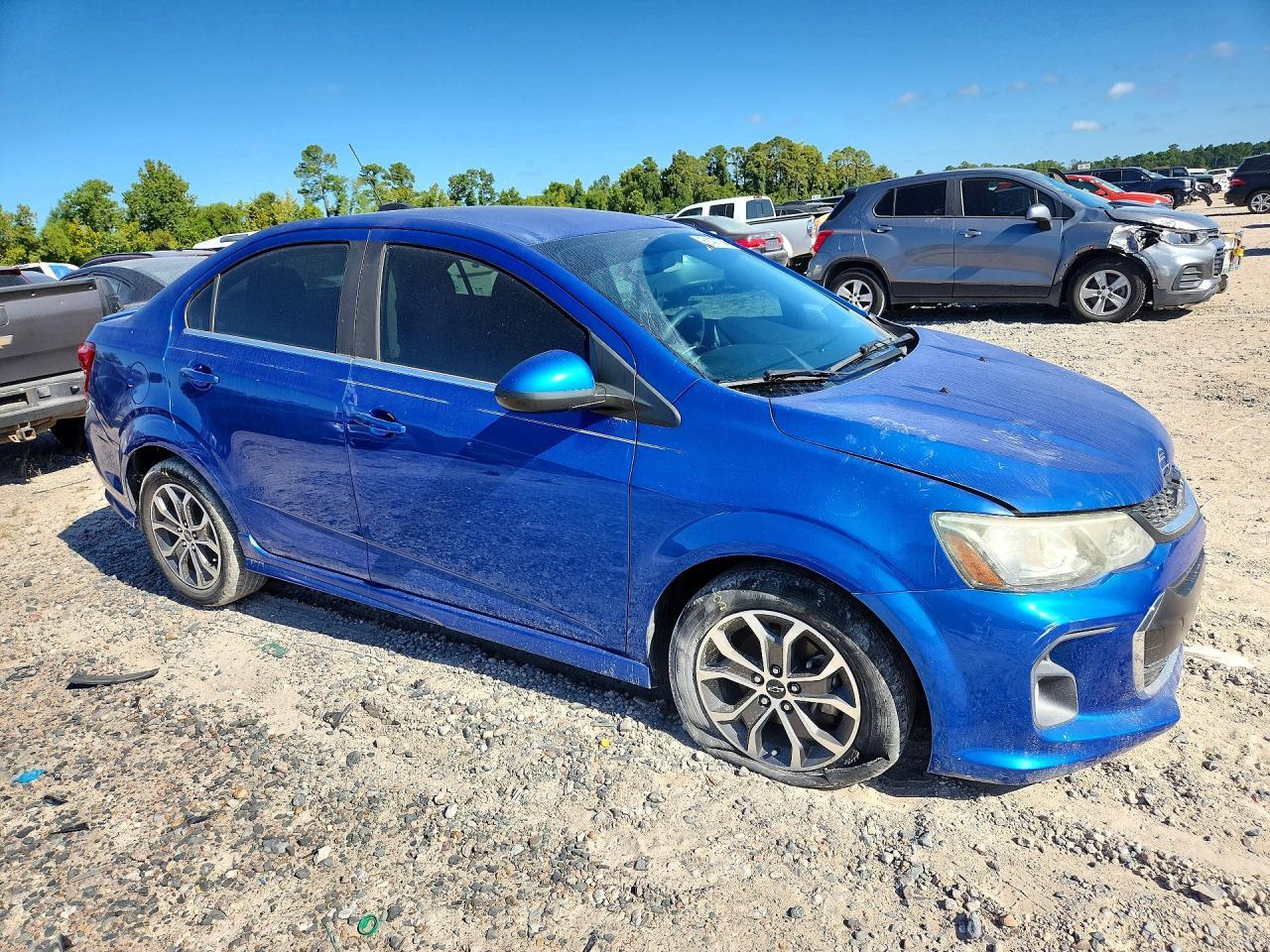 2018 Chevrolet Sonic Lt - Image 4