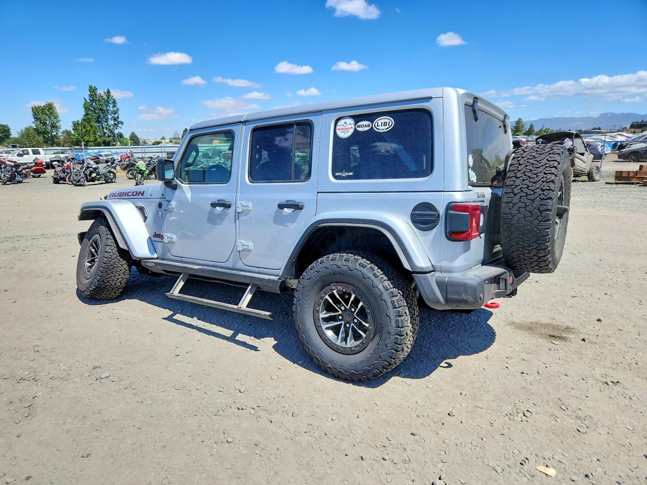 2024 Jeep Wrangler Rubicon - Фото 2
