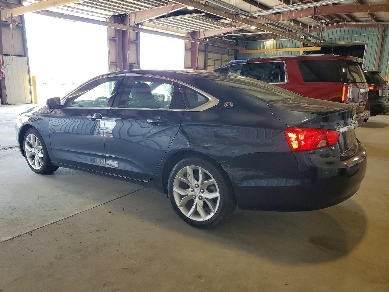 2016 Chevrolet Impala Lt - Image 2