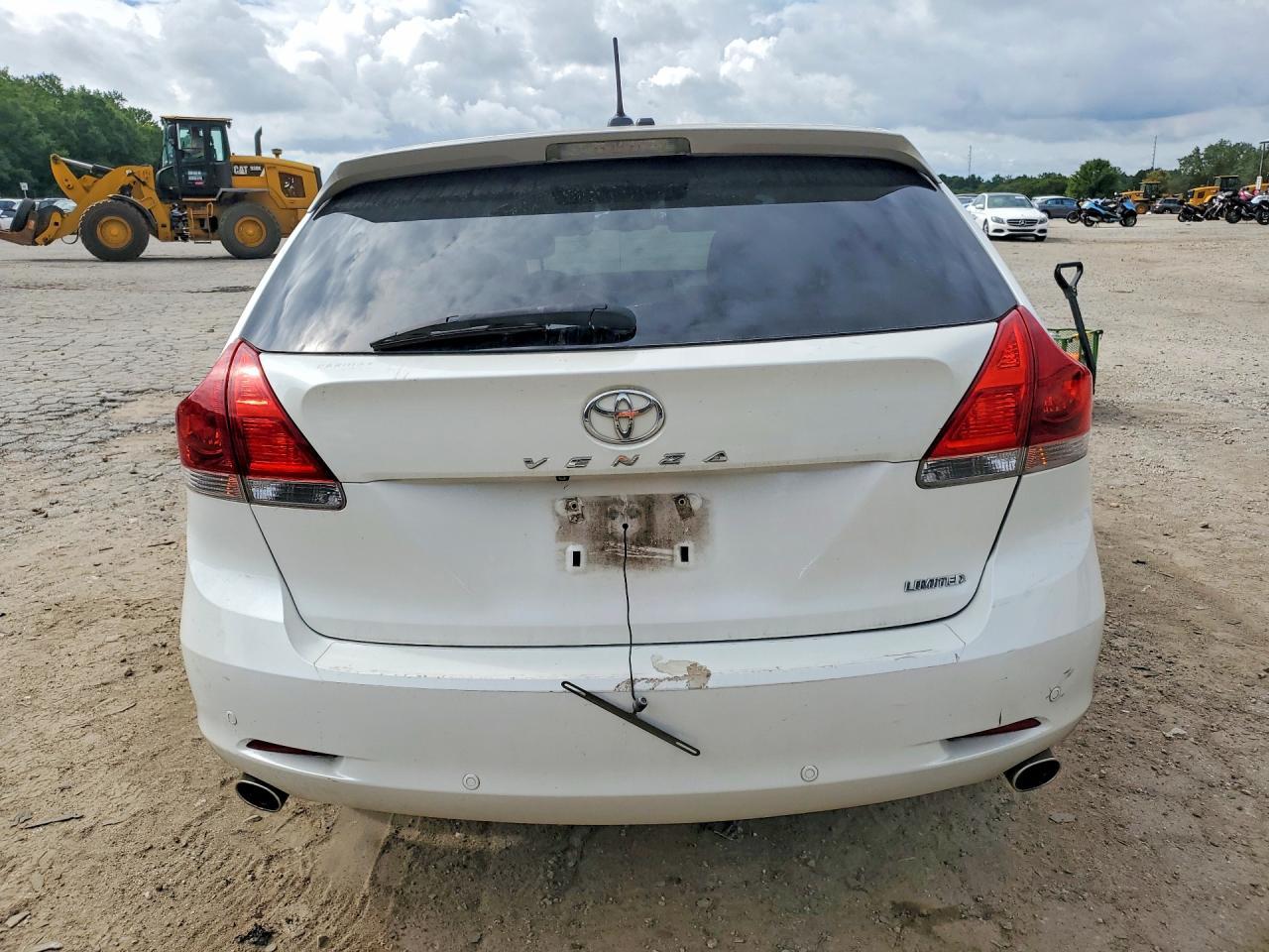 2014 Toyota Venza Limited - Image 6