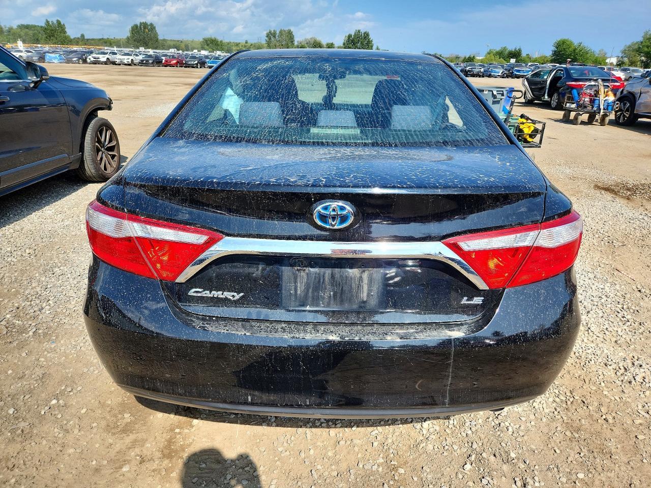 2015 Toyota Camry Le - Фото 6