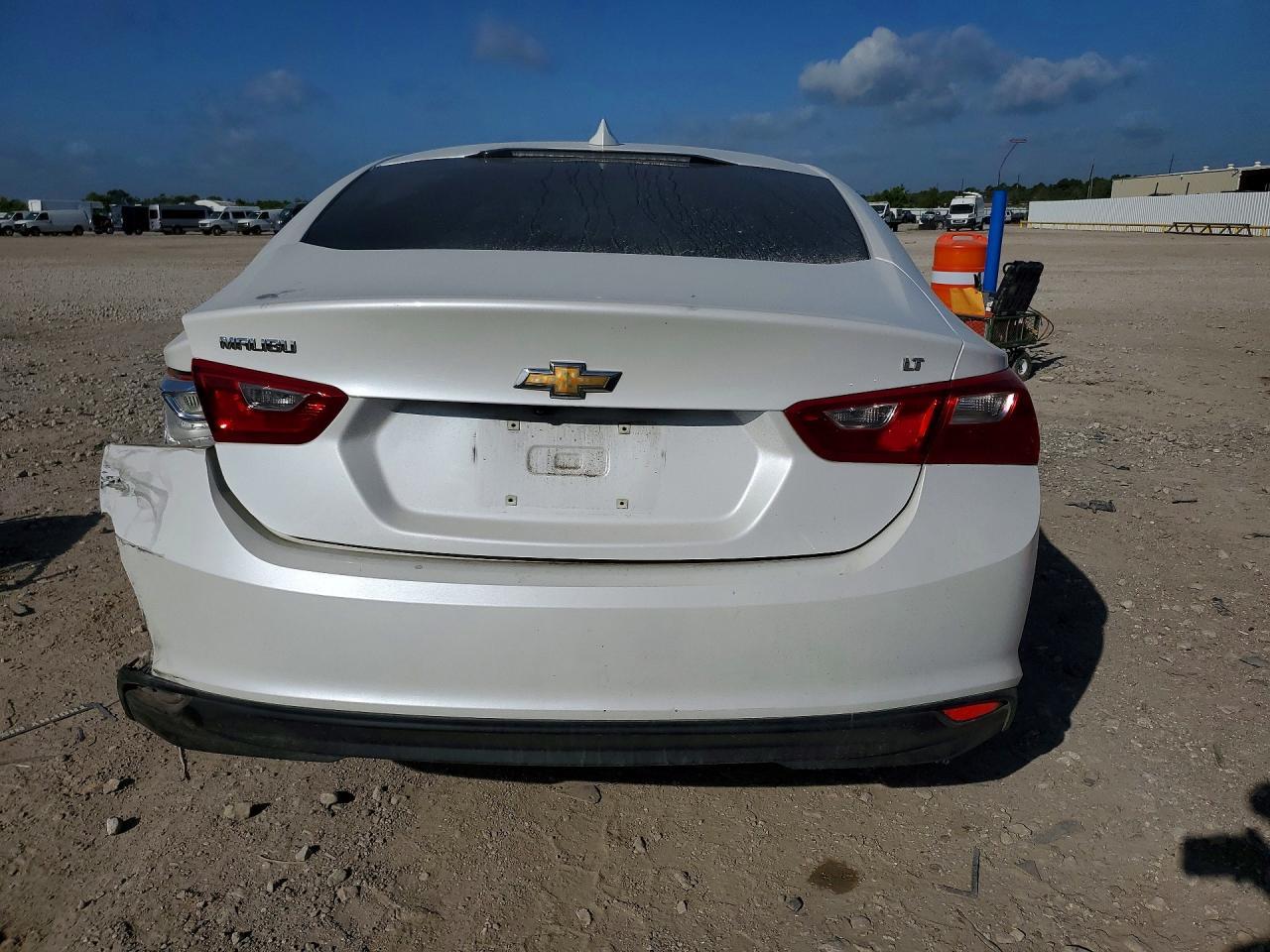 2018 Chevrolet Malibu Lt - Фото 6