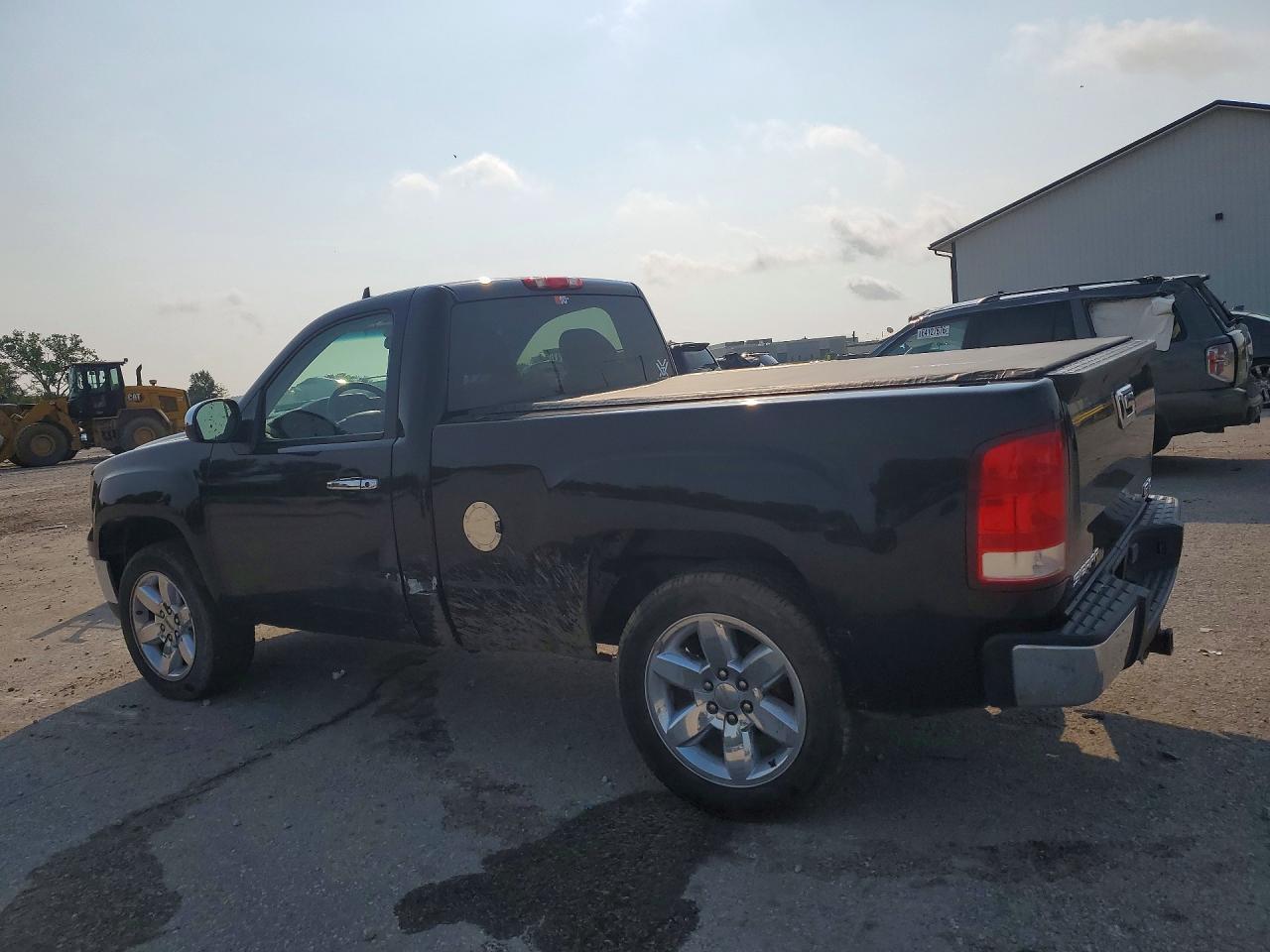 2007 GMC New Sierra C1500 - Фото 2