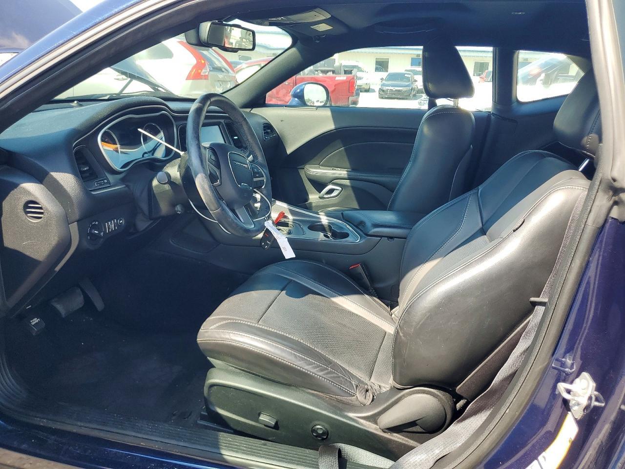 2016 Dodge Challenger Sxt - Image 7