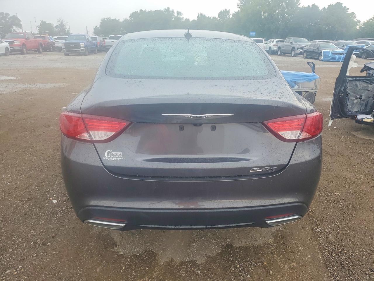 2015 Chrysler 200 S - Фото 6