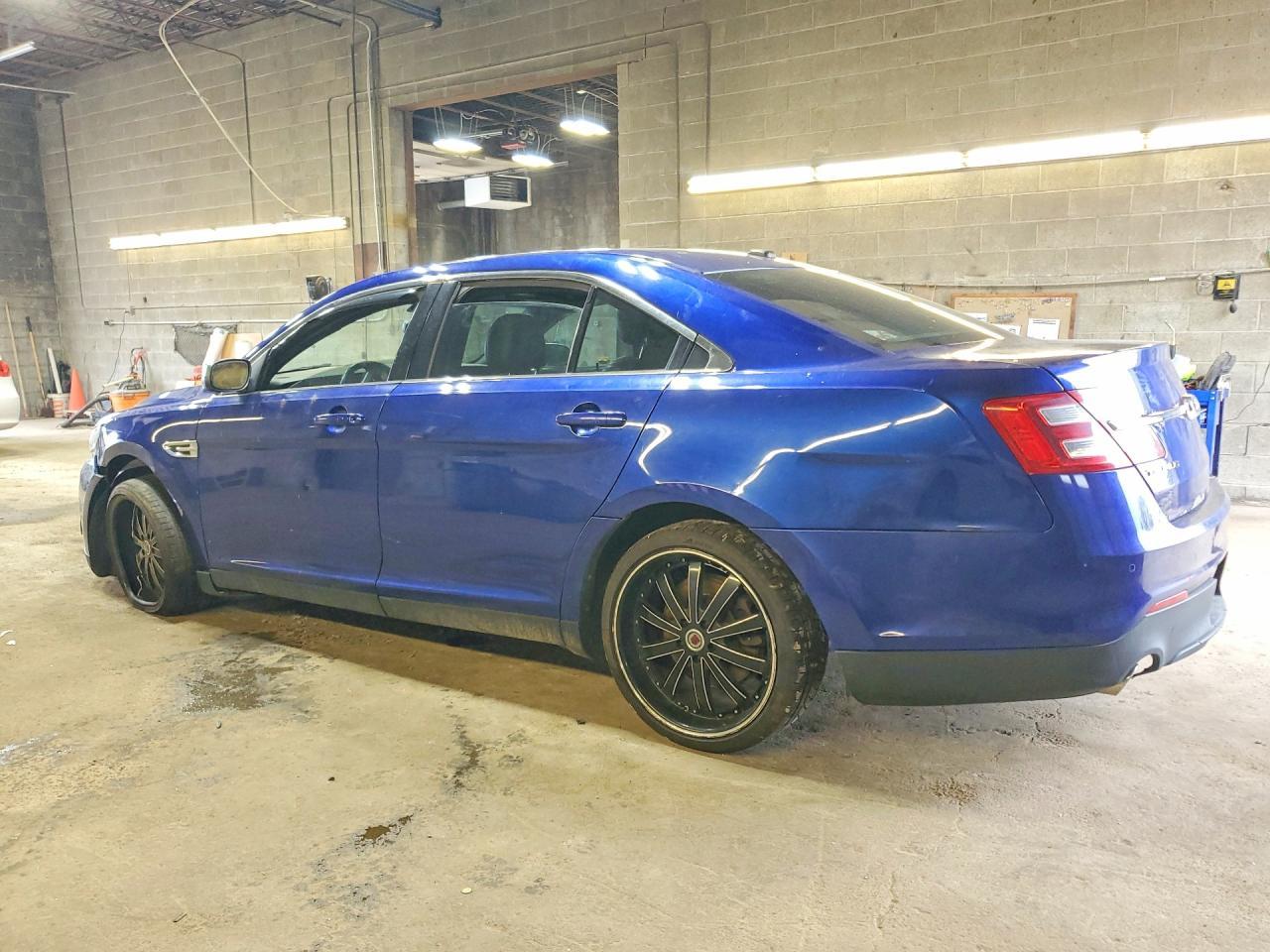 2013 Ford Taurus Limited - Image 2