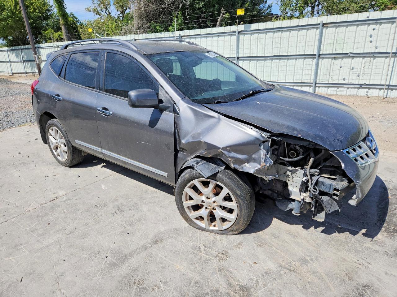2011 Nissan Rogue S - Image 4