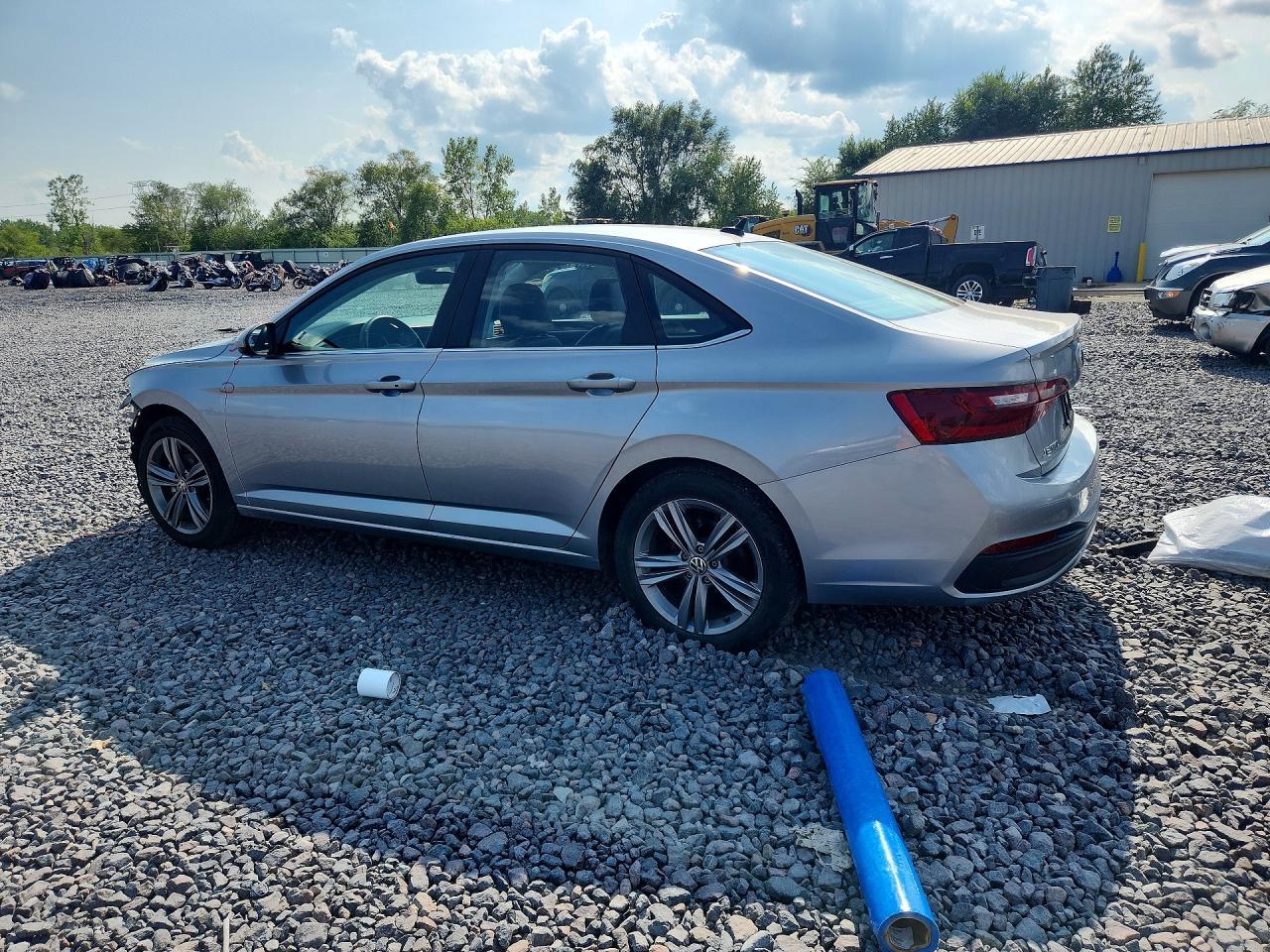 2024 Volkswagen Jetta Se - Фото 2
