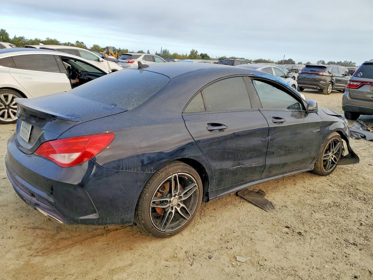 2017 Mercedes-Benz Cla 250 - Image 3