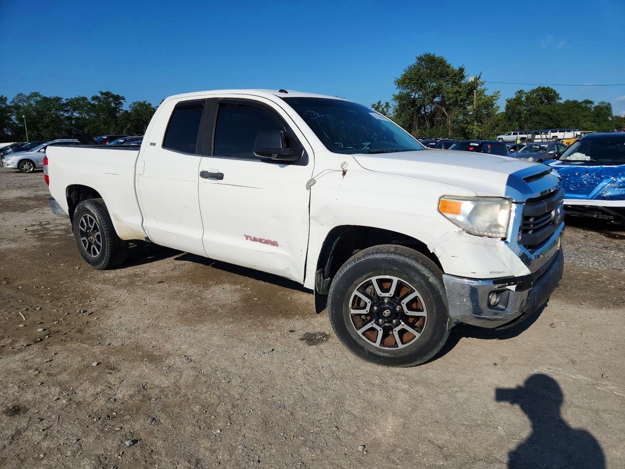 2015 Toyota Tundra Sr5 - Фото 4