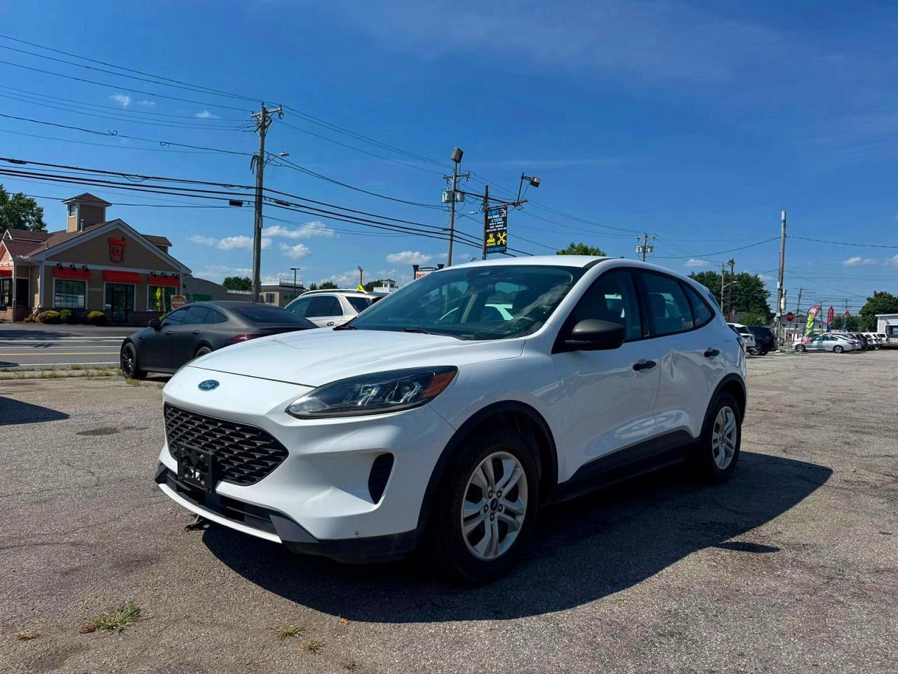 2020 Ford Escape S - Фото 2