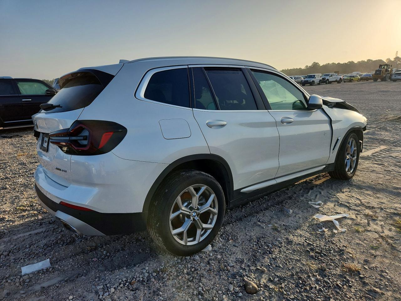 2024 BMW X3 xDrive30I - Image 3