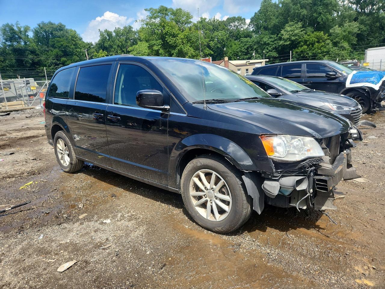 2019 Dodge Grand Caravan Sxt - Фото 4