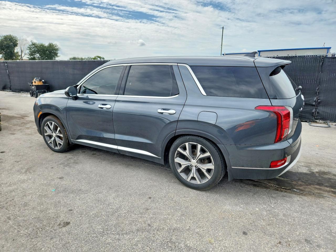 2022 Hyundai Palisade Sel - Image 2