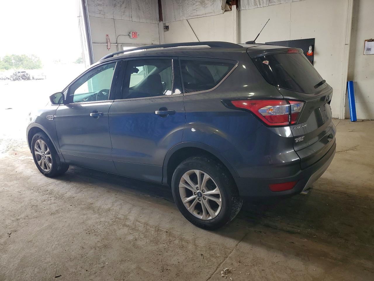 2018 Ford Escape Se - Фото 2