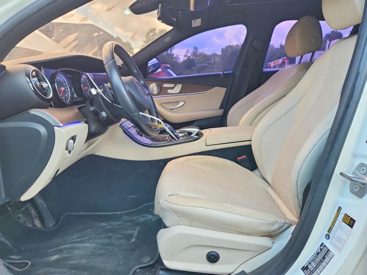 2017 Mercedes-Benz E 300 4Matic - Image 7