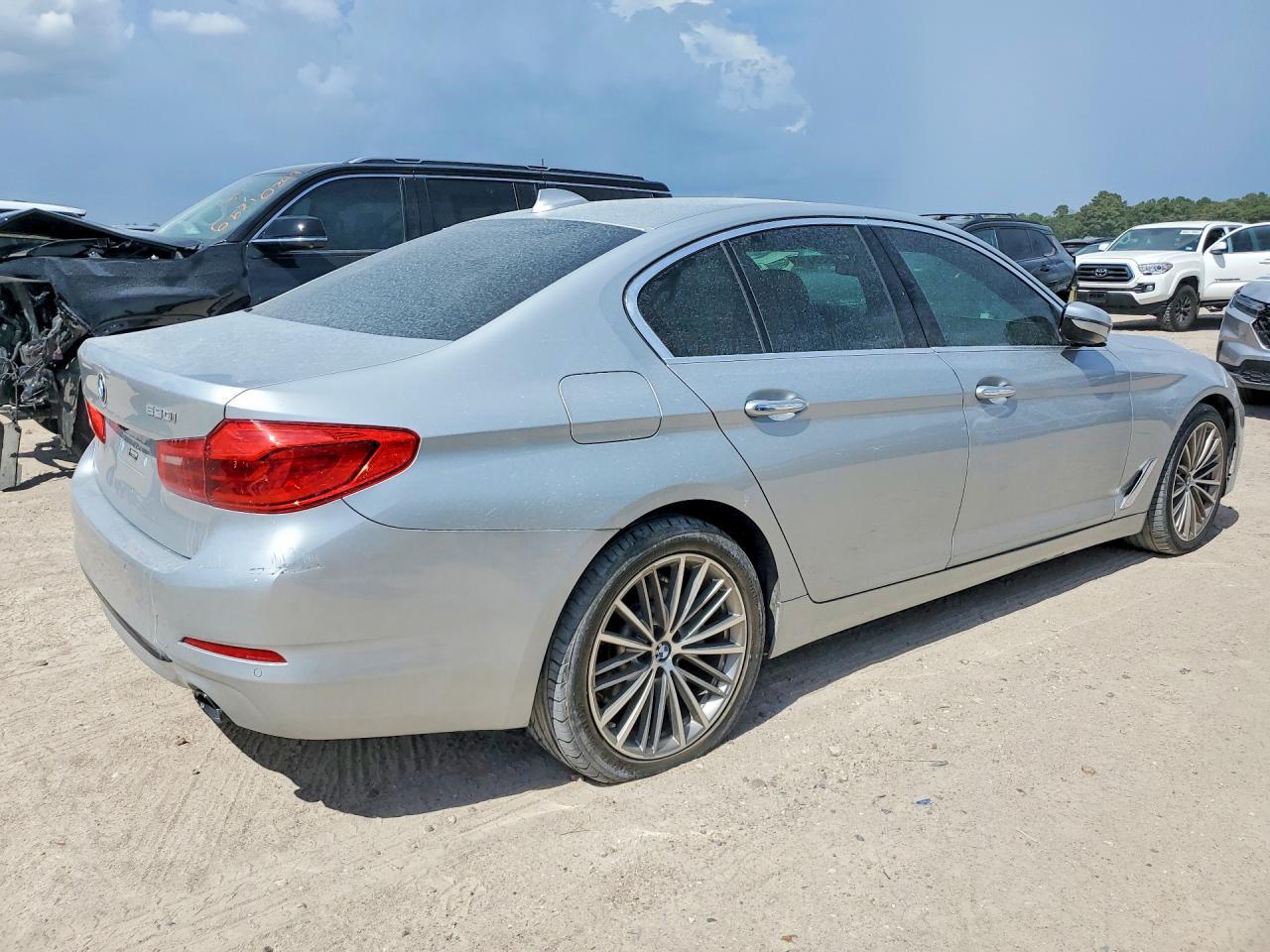 2018 BMW 530 I - Image 3