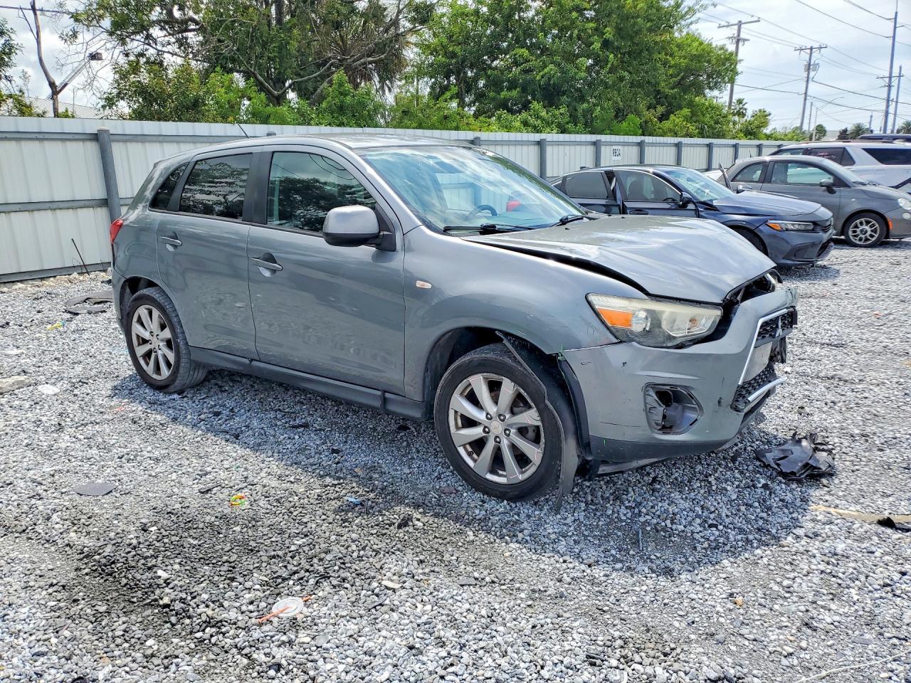 2015 Mitsubishi Outlander Sport Es - Фото 4
