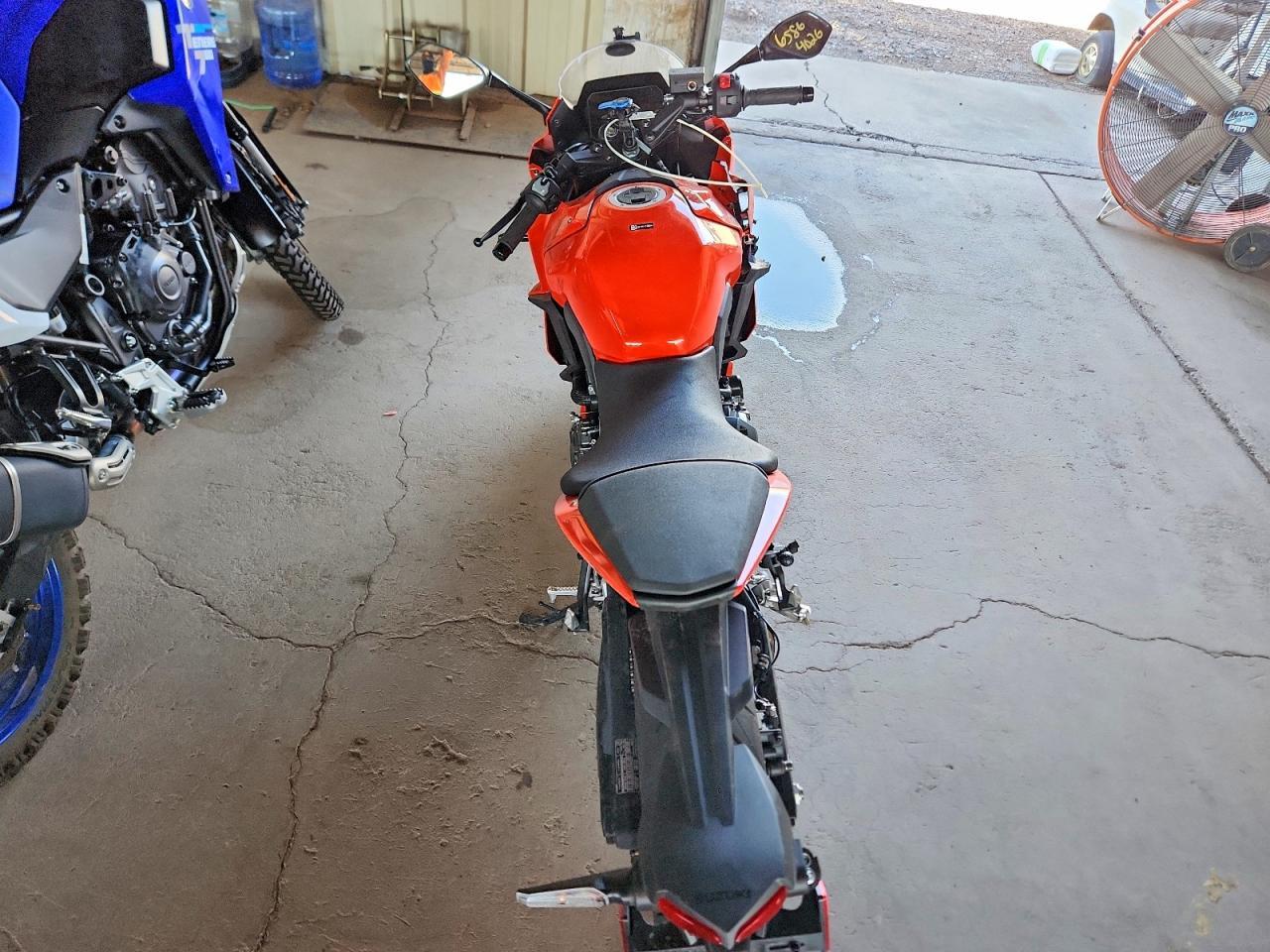 2026 Suzuki Gsx800 F - Фото 6