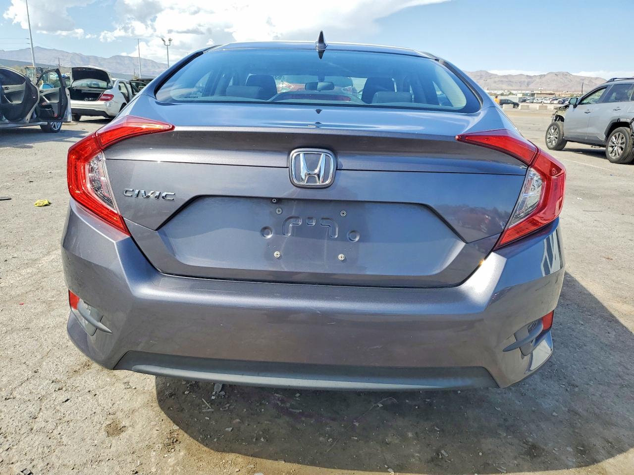 2017 Honda Civic Ex - Image 6