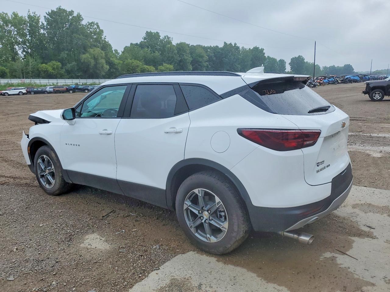 2026 Chevrolet Blazer 2Lt - Фото 2