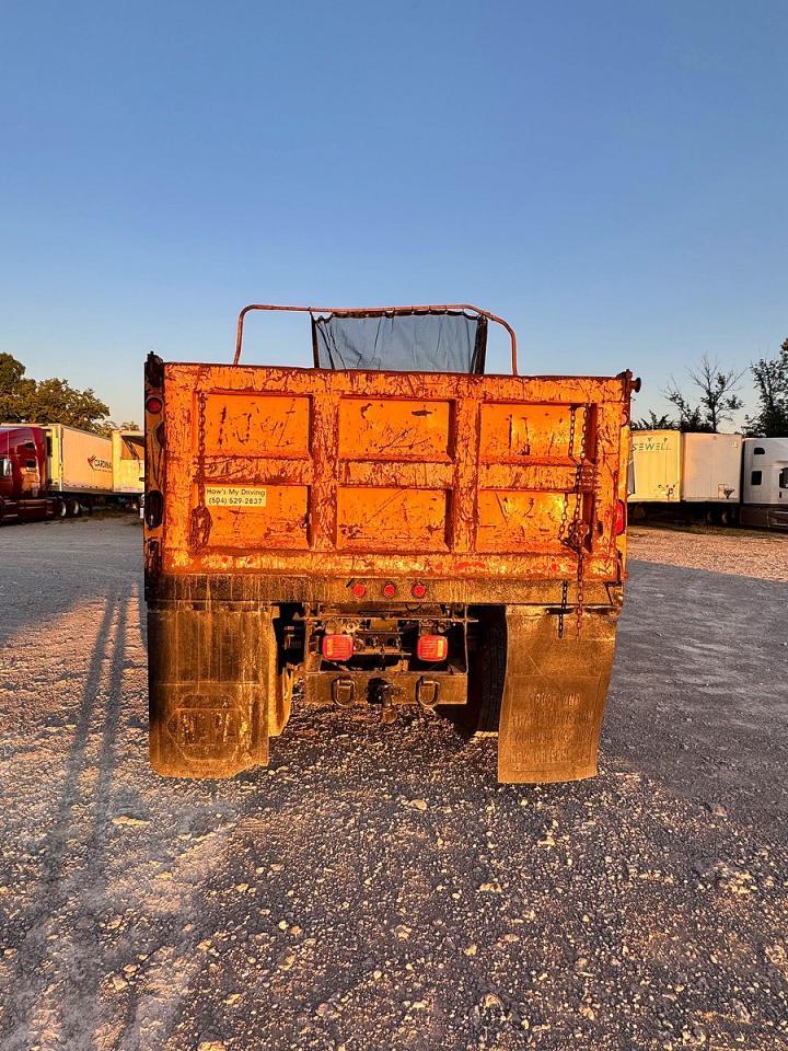 2010 Ford F750 - Фото 6