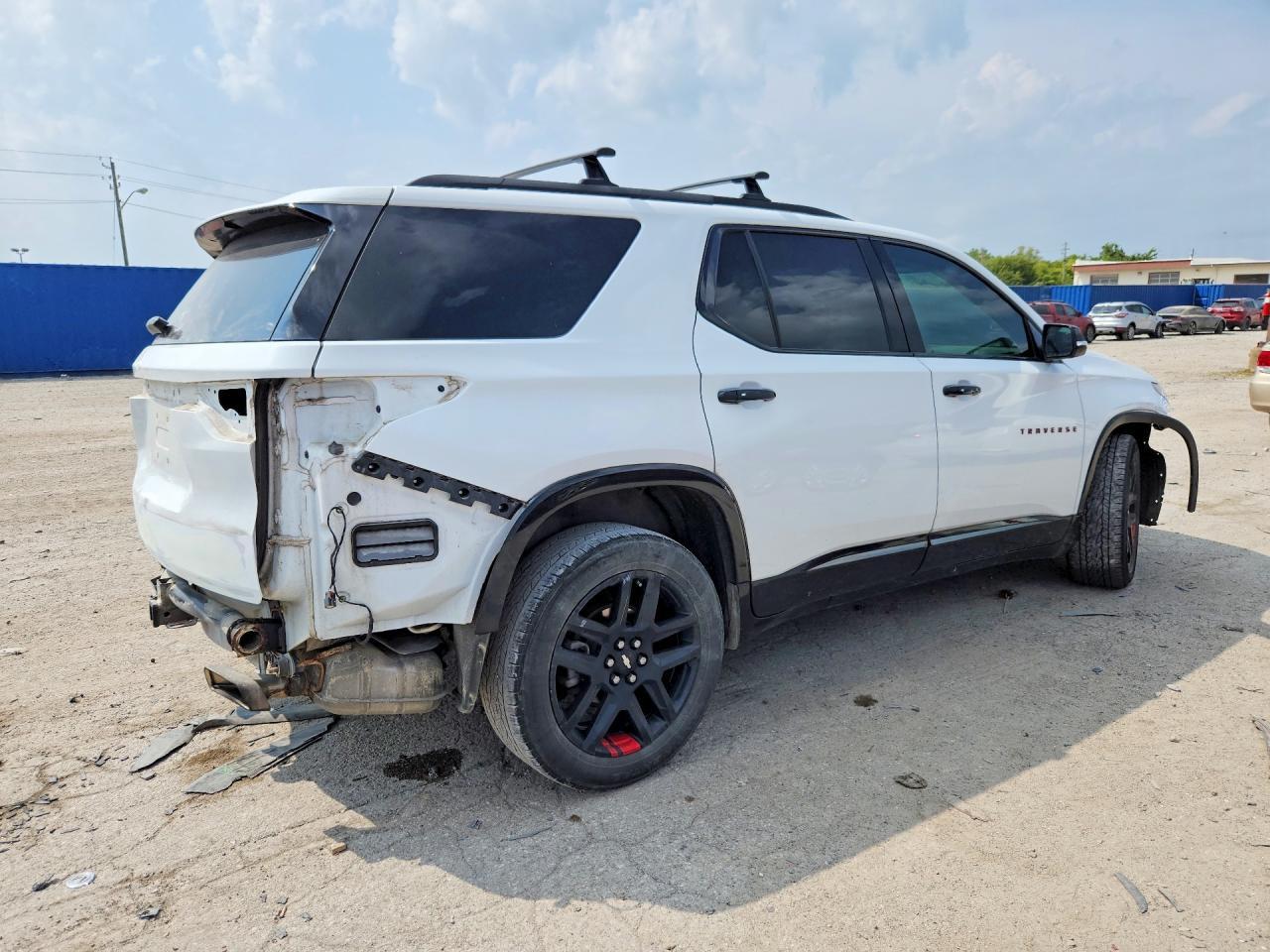 2018 Chevrolet Traverse Premier - Фото 3