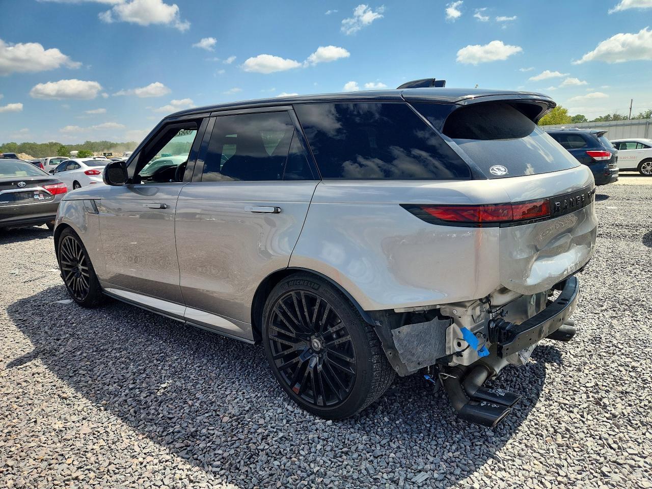 2024 Land Rover Range Rover Sport Sv Edition One - Image 2