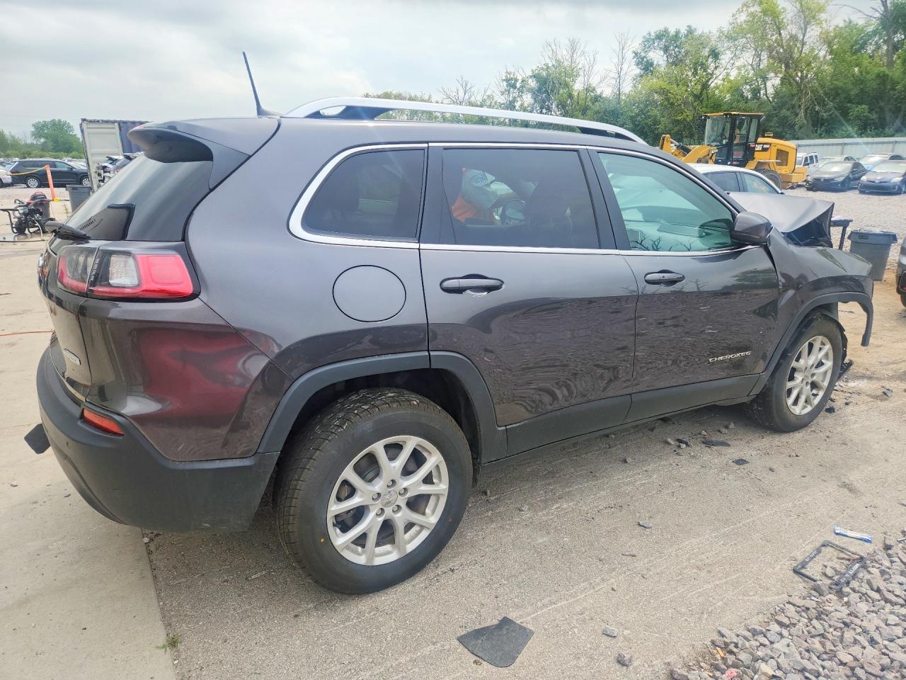 2019 Jeep Cherokee Latitude Plus - Фото 3