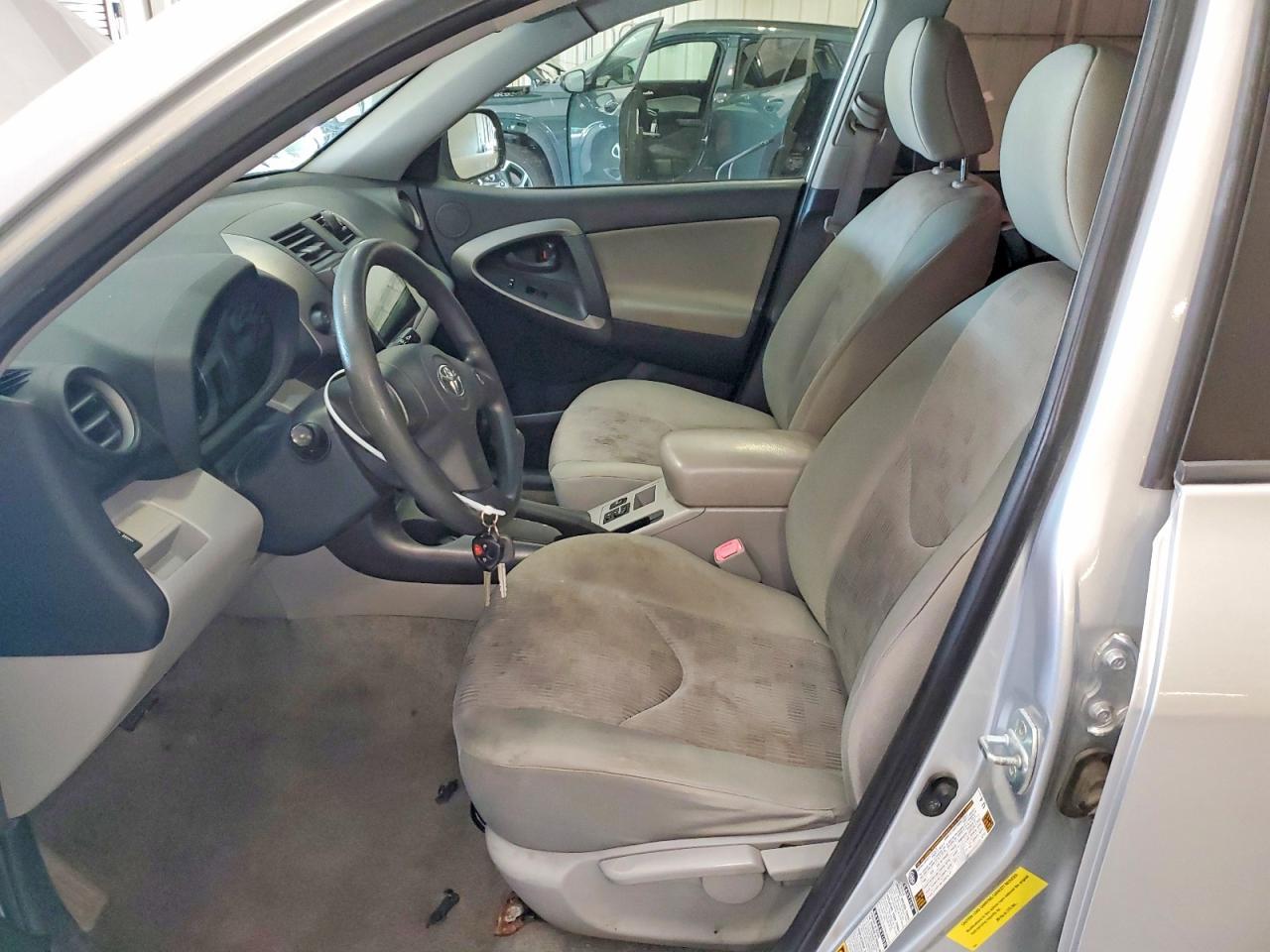 2009 Toyota Rav4 Base - Фото 7