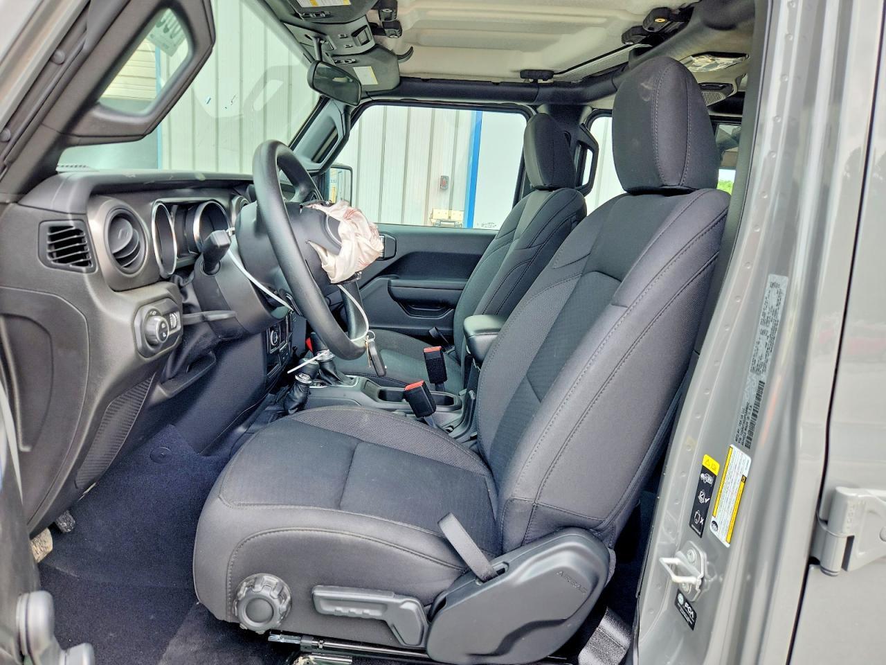2023 Jeep Gladiator Sport - Фото 7