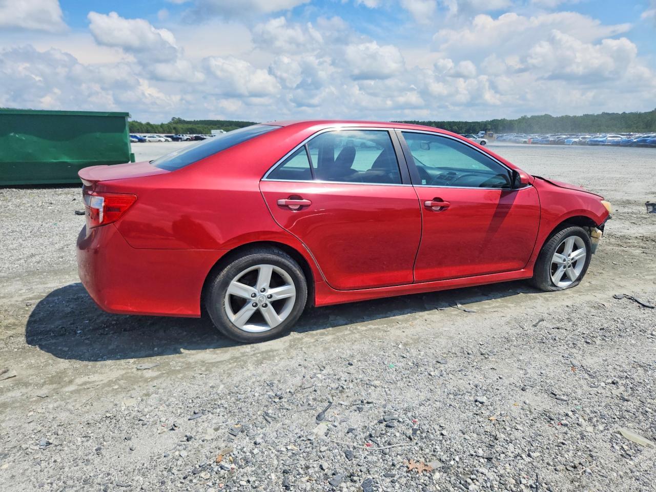 2013 Toyota Camry Se - Image 3