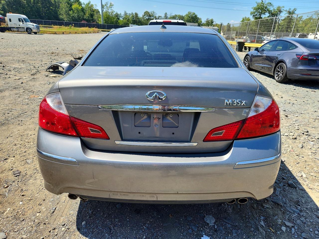 2009 Infiniti M35 X - Фото 6