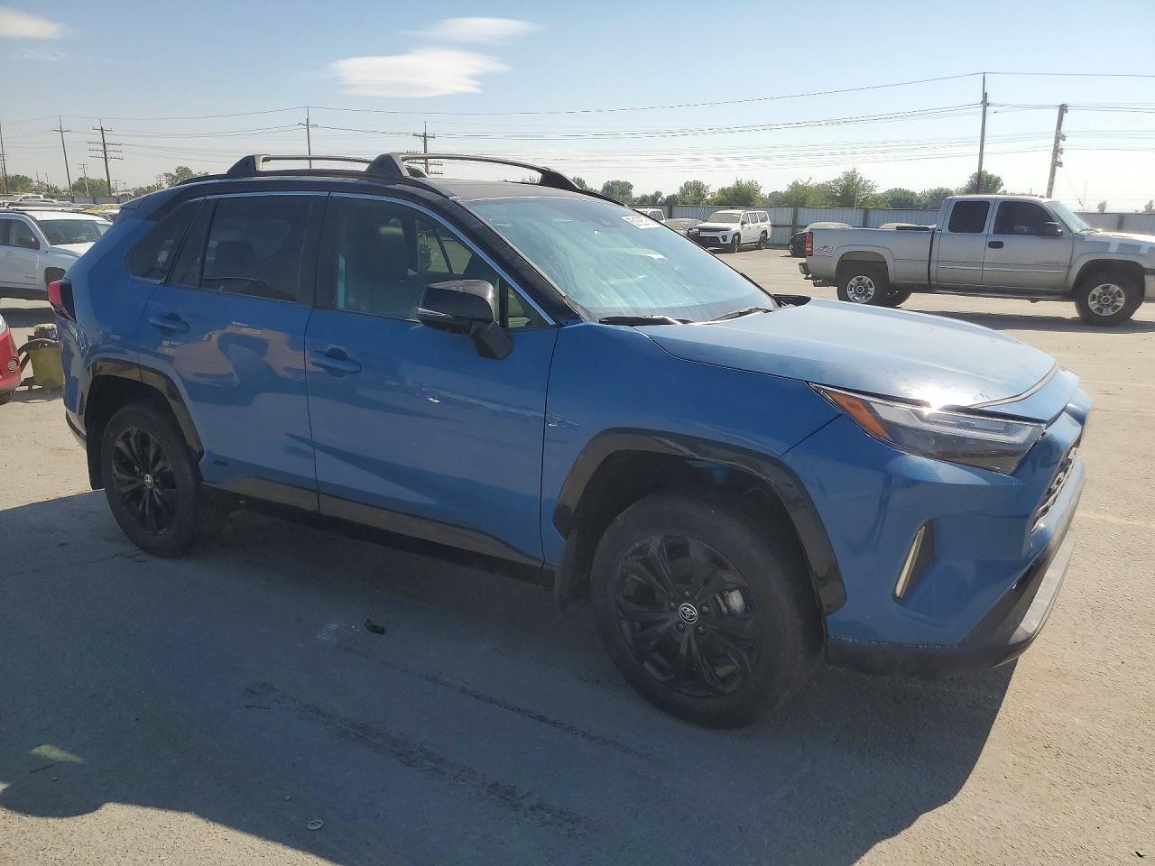 2024 Toyota Rav4 Xse - Image 4
