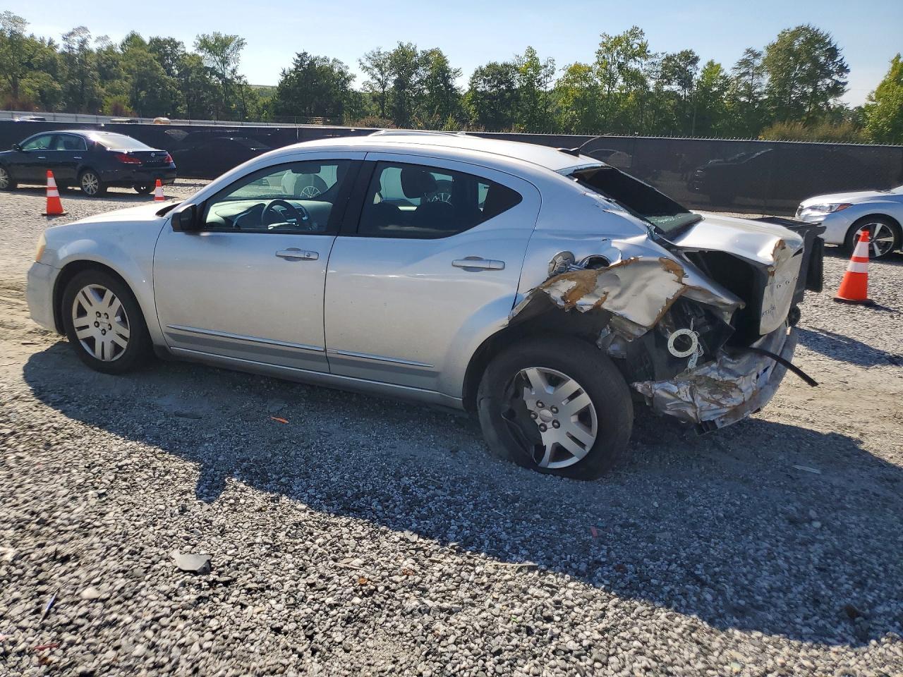 2012 Dodge Avenger Se - Фото 2