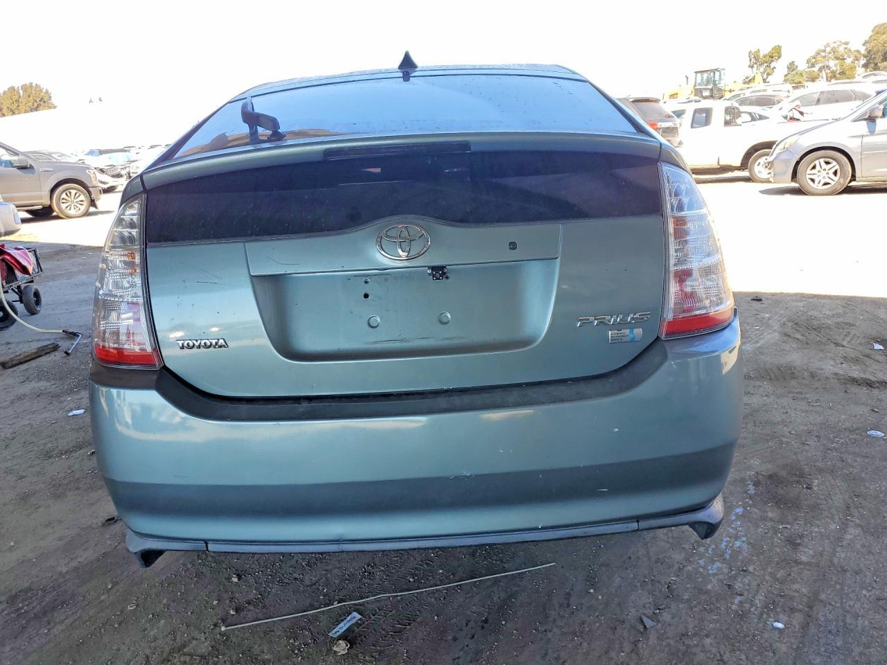 2005 Toyota Prius Base - Фото 6